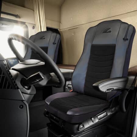 Set Huse Scaun Truck Umbrella Pentru Mercedes Actros 18-42 Euro 6Piele Ecologica Neagra + Velvet Negru (2016-)