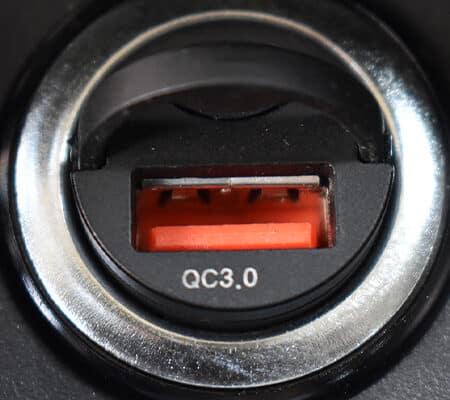 INCARCATOR AUTO USB QC3.0 18W